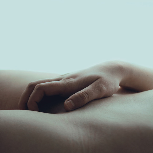 elenahelfrecht:  Perfect Girl. The complete series. Facebook Website Prints