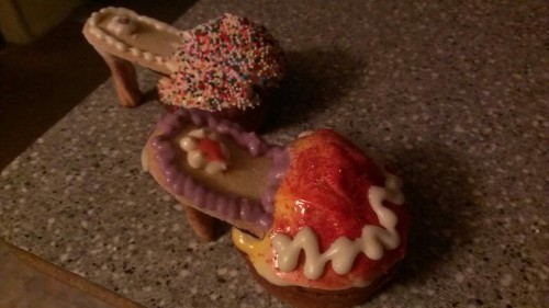 More High Heel Shoe Cupcakes 