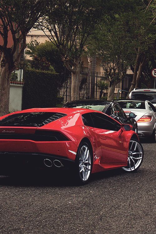 gentlemansessentials:   Huracan  Gentleman’s Essentials 