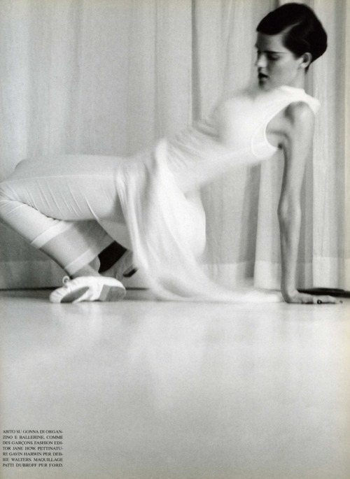 Stella Tennant wearing Comme des Garçons in ‘Diverse Forme Di Bianco’ by Mark Borthwick for Vogue It