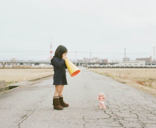 bobbycaputo:  Japanese photographer and dad Nagano Toyokazu has created a funny photo series of his daughter titled “Photogenic Princess” 