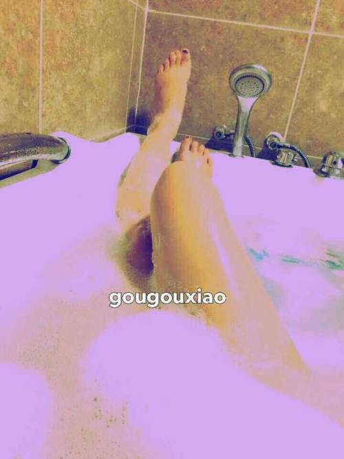 gougouxiao:泡个澡好好休息休息~明天去见主人~ 千里送