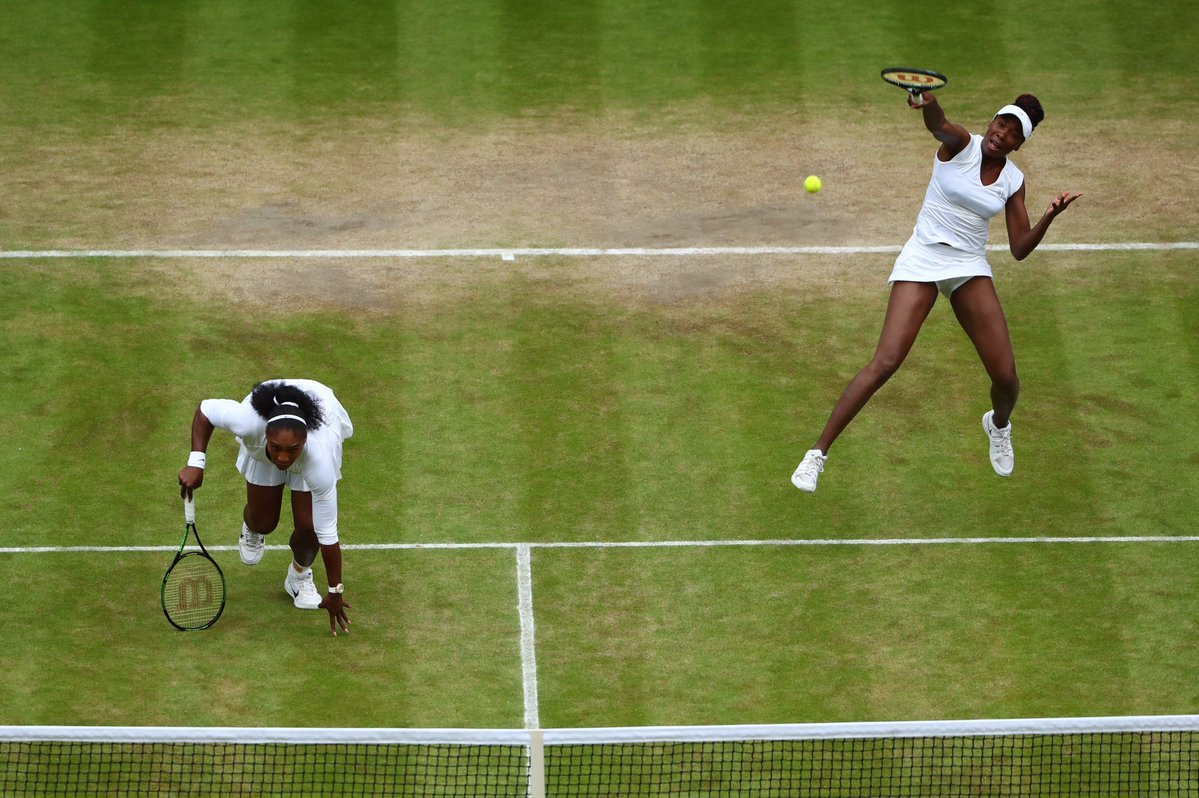 dbarraja:  🏆🏆Serena Williams &amp; Venus Williams win their 6th Wimbledon
