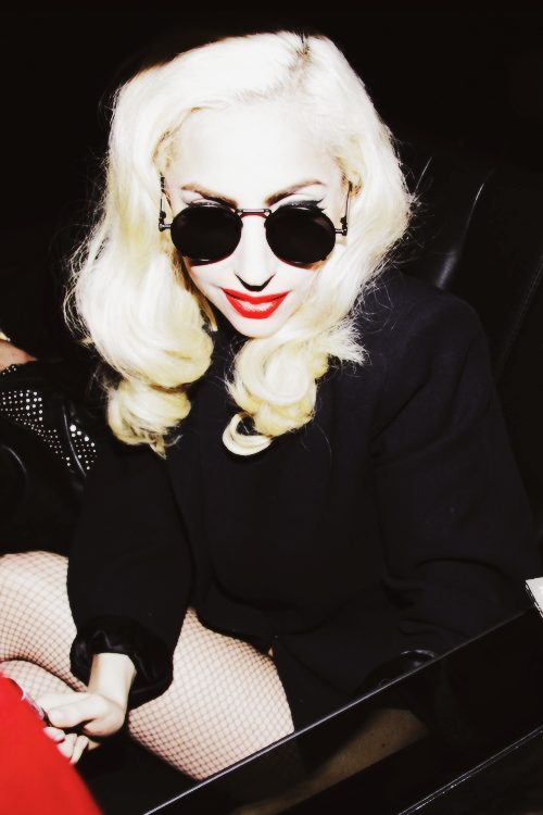 VANITY ϟ HAUS