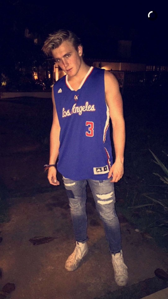 1/1/16 Via: Jake’s Snapchat