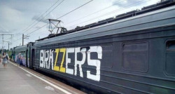 Bersiker:  Viejospellejos:  Alguien Ha Hecho Una Foto De Este Tren Entrando A Un