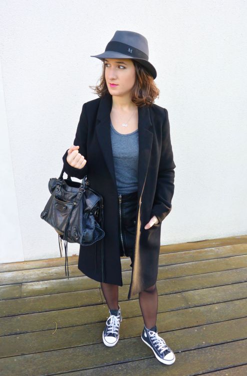 clemeden:  jupe cuir #mango - tee shirt #cos - manteau #zara - Chapeau André #maisonmichel - 