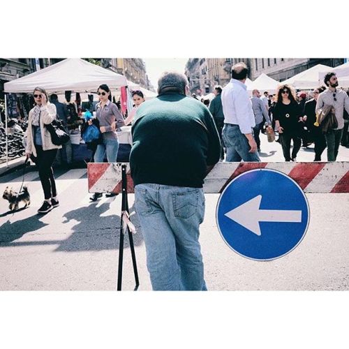 (-) #instagramitalia #one__shot__ #shootermag #RECO_ig #streetmagazines #ricohgr #apfmagazine #urban