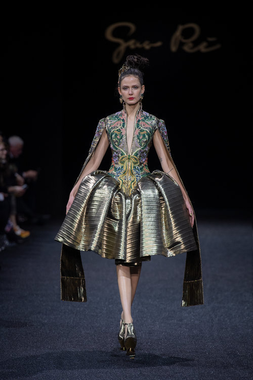 MaySociety — Guo Pei Couture Spring/Summer 2019 - East Palace