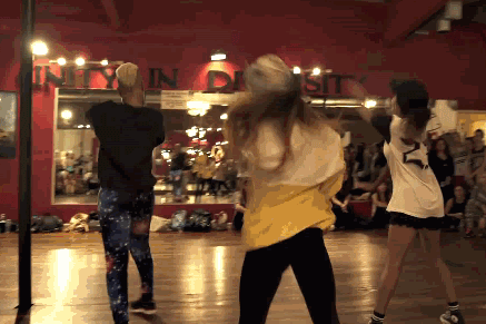 bodyrollse:Nicki Minaj - Anaconda - Choreography by Tricia Miranda ft @kaelynnharris