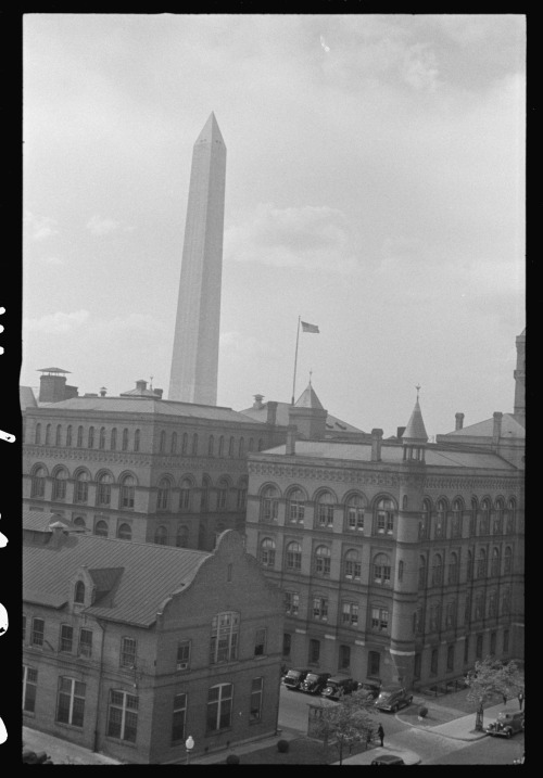 1935-1942. Untitled photo, unknown author. Farm Security Administration – Office of War Information 