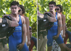 nude-male-celebs:    Zac Efron Nude and Bulge Photos