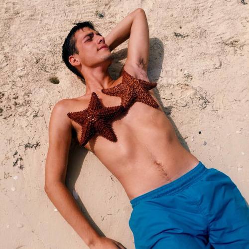 kylesabadass:  Merman.