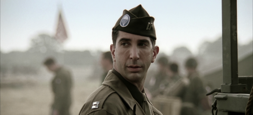 filmrevues:Band of Brothers (2001) - created by Stephen E. Ambrose, Tom Hanks & Steven Spielberg