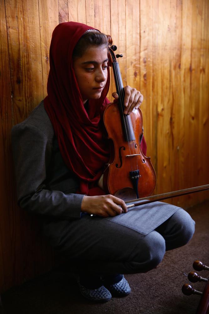 ereditaa:  Girls at the Afghanistan National Institute of Music Kabul, Afghanistan