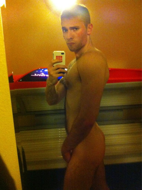 luvindick:  Love dick? Me too! Show us yoursFollow me for more.