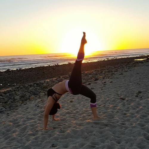 “May every sunset bring you hope, may every sunrise bring you peace.” #yogaposeweeklywk2