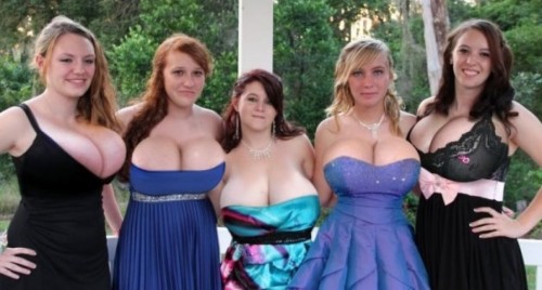 beautiful-jugs:  Prom night http://beautiful-jugs.tumblr.com