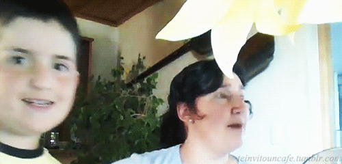 graciasgracias-nosemoleste:  usunfortunatesouls:  aksdnkasjndkajdn cabro chico qlo