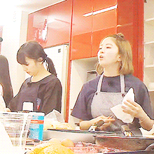 keyakizaka46imi-kine:KEYAKI HOUSE GIF