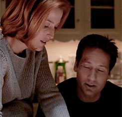 scullyxmulder:  Now I see why you gave up a career in medicine to join the FBI, Scully.