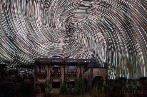 mymodernmet:  Singapore-based photographer Justin Ng captures absolutely breathtaking photos of the night sky, including these dazzling composite images of star trails curving over various landscapes. 