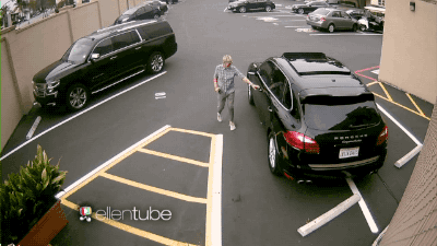 gifsboom:  Matt Lauer Pulls Epic Revenge Prank on Ellen DeGeneres. [video]