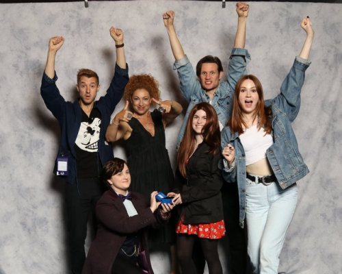 sinfulpapillon:So, we happened to do something huge this weekend at Dragon Con. I proposed to my lon