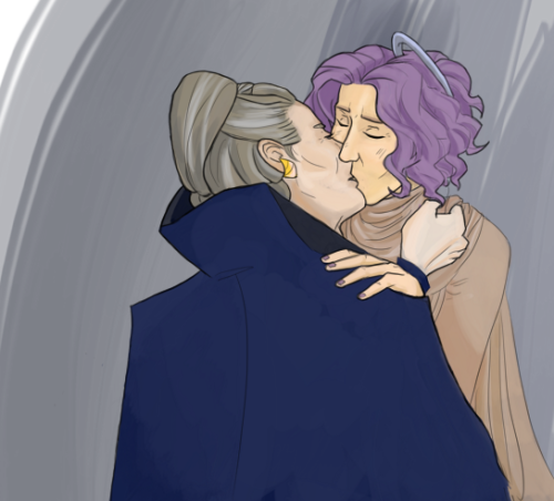 i can’t believe leia and holdo are gay and in love