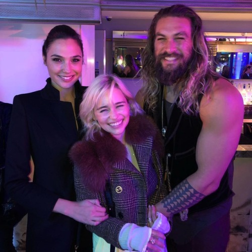 thronescastdaily: prideofgypsies And then this happened I’m so honored to know these two 