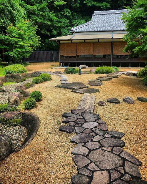 菜香亭庭園 [ 山口県山口市 ] ② Saikotei Garden, Yamaguchi ーー命名は明治の元老 #井上馨 。伊藤博文、山縣有朋、佐藤栄作など新旧の歴代首相が好んだ料亭の近代和風建築と