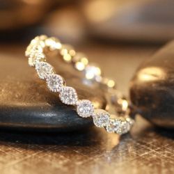 iweddingstuff:  Vintage Inspired Bezel Set Diamond Wedding Ring