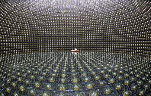 thewelovemachinesposts:  Sudbury Neutrino detector - 2km underground in Ontario, Canada  Source: https://imgur.com/tA3J8 