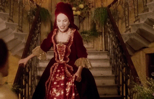 Walking On Broken Glass - Annie Lennox (1992), Dir. Sophie Muller