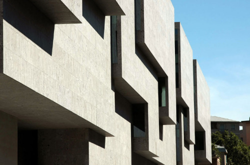 Universita Luigi Bocconi Milan School of Economics/ University Campus (Size: 45,000m2)By Grafton Arc