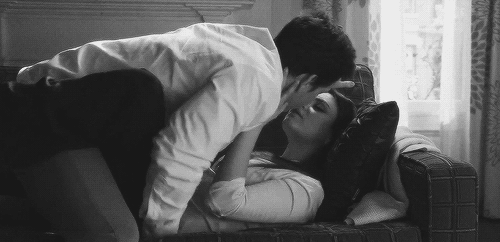 ichspuckdirindenausschnitt:  everythingyoulovetoohate:  me after coming from from, this is how i say hey honey  will dich. mich. Uns. Bitte. 