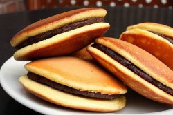 im-horngry:  Dorayaki - As Requested! 