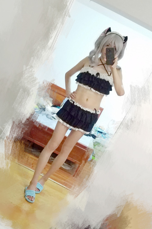 XXX mizuki-kusagi:    害怕…  不知不觉居然粉丝破万了_(:з」∠)_那么多少还是福利一下吧，荷叶边泳装=_________= photo