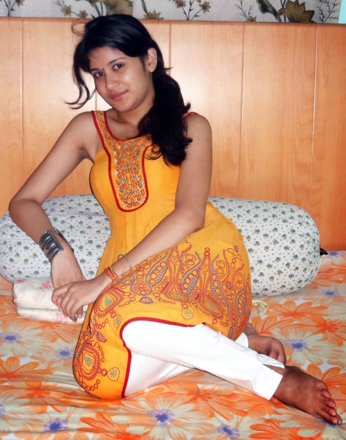 Desi-Desire adult photos