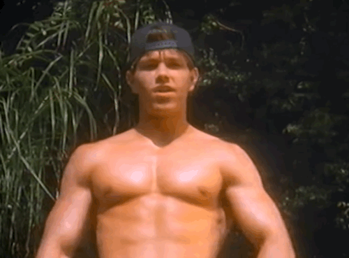 queensaver:  Mark Wahlberg  (in 1993)  adult photos