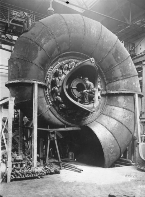 Retronaut - Building Spiral Turbines