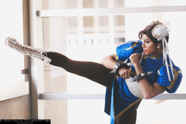 A great Chun-Li cosplay!