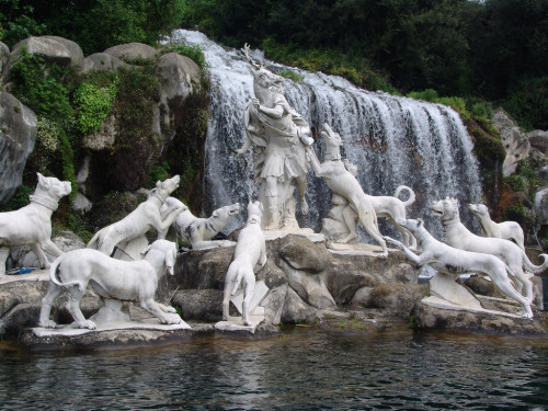 classical-beauty-of-the-past:Reggia di Caserta fountains:Fountain of Venus and AdonisFountain of Dia