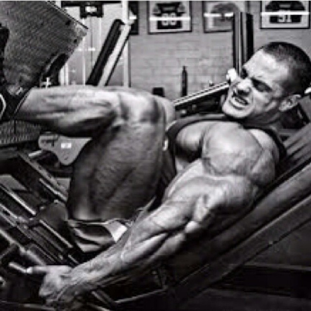 cannedfitness:  Check this free home exercise plan!. 