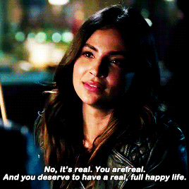 scottymccall: supergirl + destroying homophobic stereotypes 