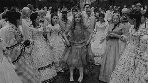 dreamsmemories:  Yo cuando quiero bailar.  