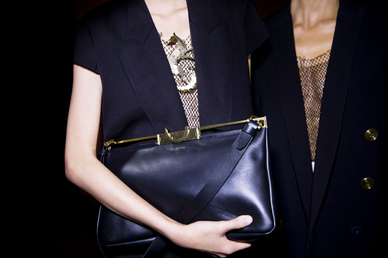 lanvin:  Collection Femme Eté 2015. Photos by Mark Leibowitz #JeanneLanvin  
