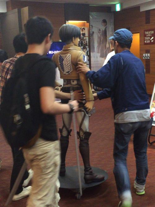 Sex The life-size Levi figure (Part of the SnK pictures