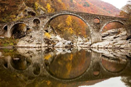 archatlas:  Gephyra: A Collection of Bridges A photoset dedicated to interesting bridges from around