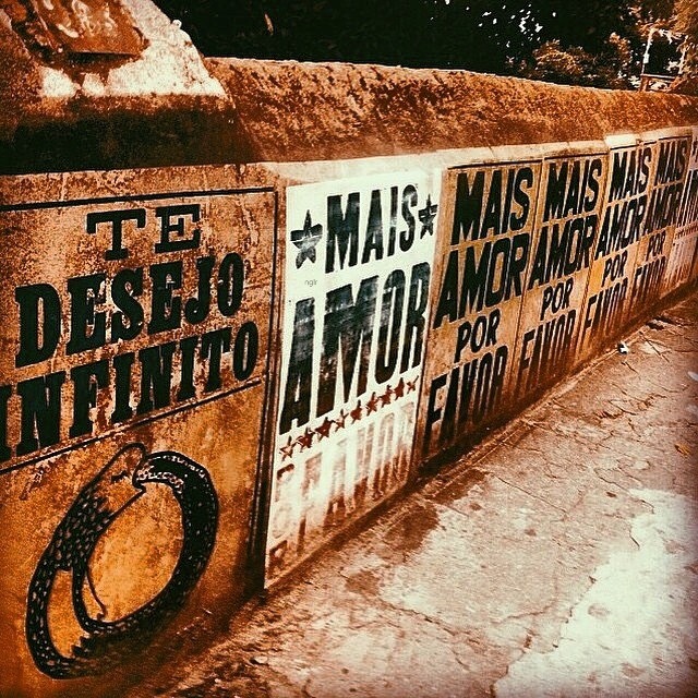 Me dê paz ou me deixe em paz